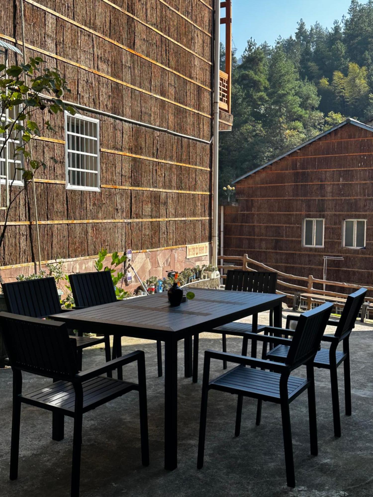 Tongfu Inn Жангжиаже Екстериор снимка