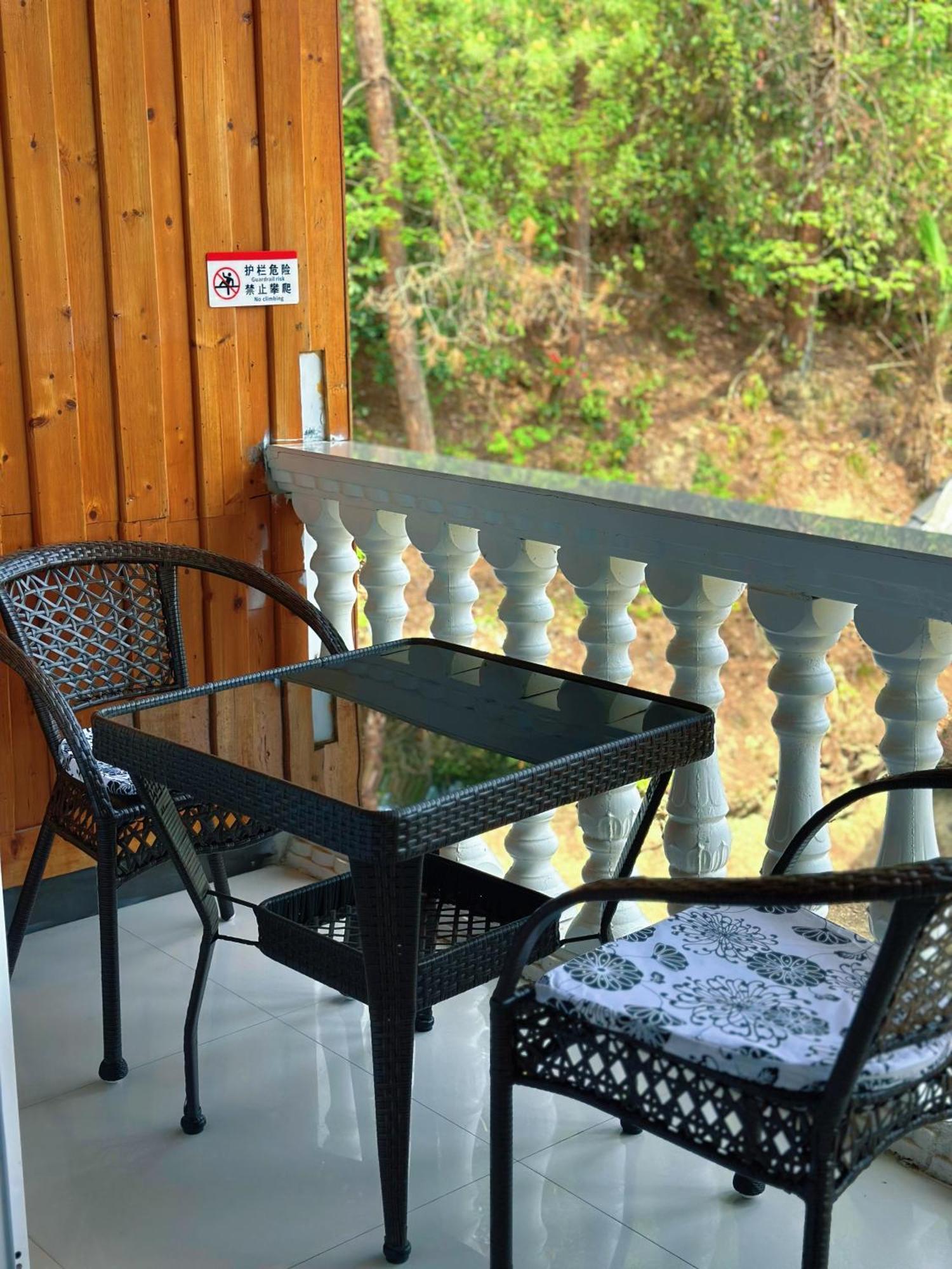 Tongfu Inn Жангжиаже Екстериор снимка